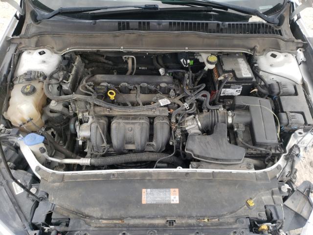 Photo 6 VIN: 3FA6P0H77GR185946 - FORD FUSION SE 