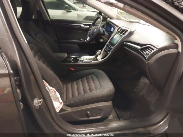 Photo 4 VIN: 3FA6P0H77GR186742 - FORD FUSION 