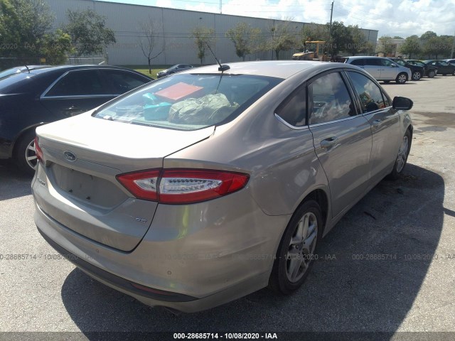 Photo 3 VIN: 3FA6P0H77GR200042 - FORD FUSION 