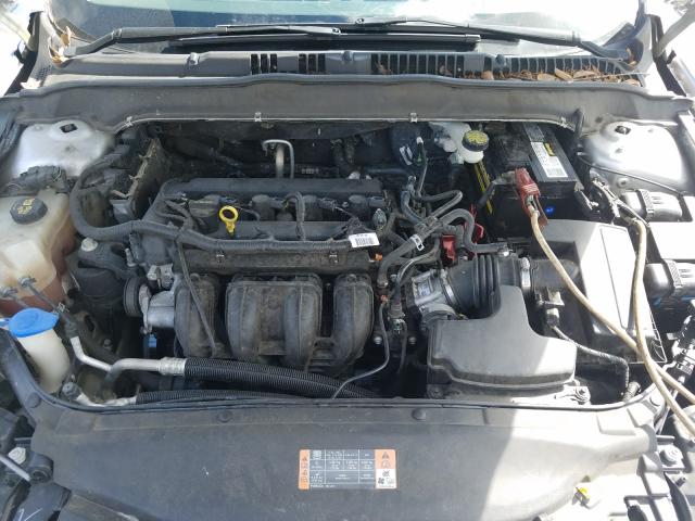 Photo 6 VIN: 3FA6P0H77GR207217 - FORD FUSION SE 