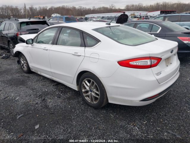 Photo 2 VIN: 3FA6P0H77GR210151 - FORD FUSION 