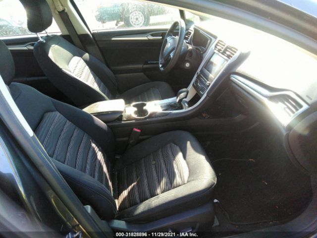 Photo 4 VIN: 3FA6P0H77GR233008 - FORD FUSION 