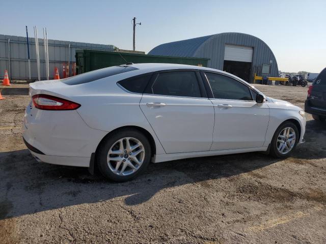 Photo 2 VIN: 3FA6P0H77GR239620 - FORD FUSION SE 