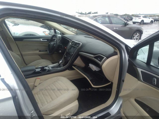 Photo 4 VIN: 3FA6P0H77GR243750 - FORD FUSION 