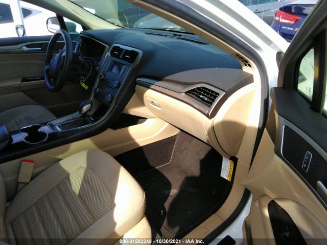 Photo 4 VIN: 3FA6P0H77GR262847 - FORD FUSION 