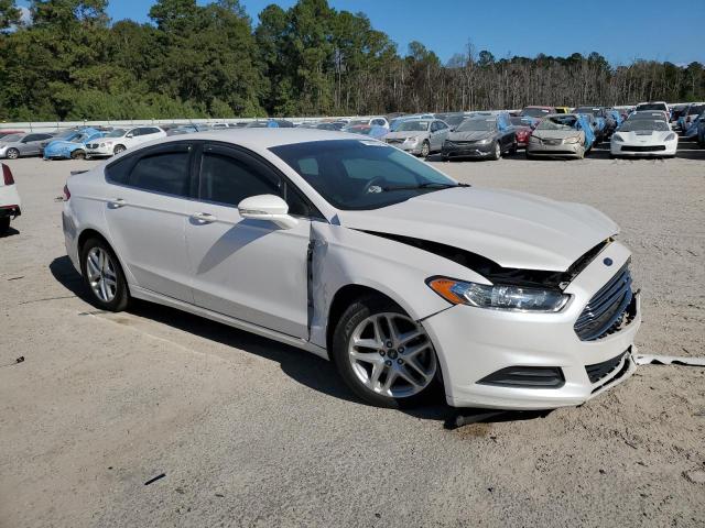 Photo 3 VIN: 3FA6P0H77GR310900 - FORD FUSION SE 