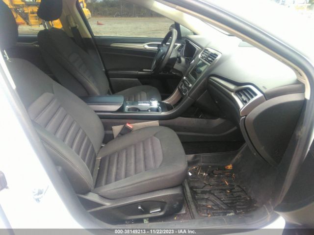 Photo 4 VIN: 3FA6P0H77HR107118 - FORD FUSION 