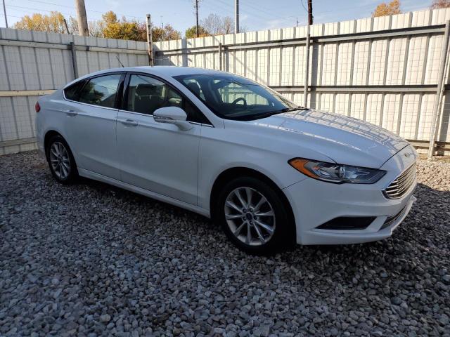 Photo 3 VIN: 3FA6P0H77HR213651 - FORD FUSION SE 