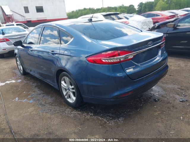 Photo 2 VIN: 3FA6P0H77JR113572 - FORD FUSION 