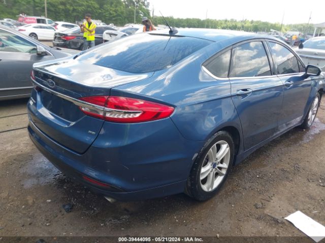 Photo 3 VIN: 3FA6P0H77JR113572 - FORD FUSION 