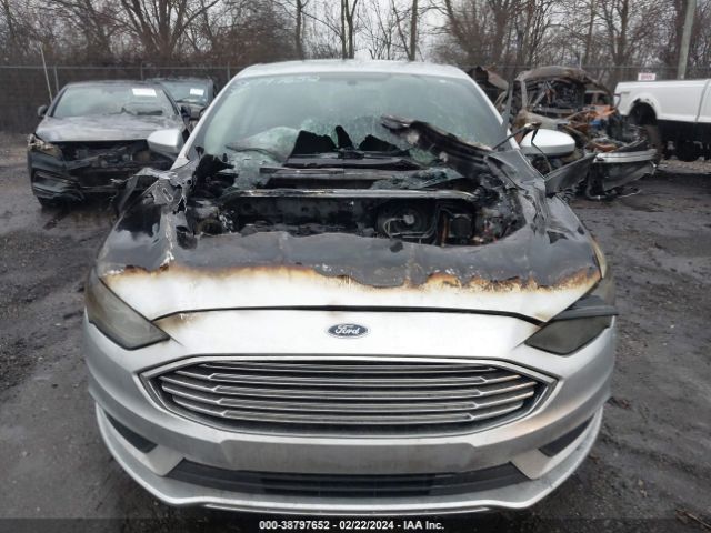 Photo 5 VIN: 3FA6P0H77JR114639 - FORD FUSION 