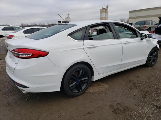 Photo 2 VIN: 3FA6P0H77JR273211 - FORD FUSION SE 