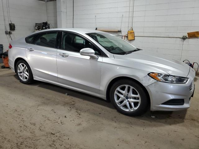 Photo 3 VIN: 3FA6P0H78FR171181 - FORD FUSION SE 