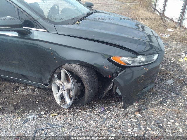 Photo 5 VIN: 3FA6P0H78FR189888 - FORD FUSION 