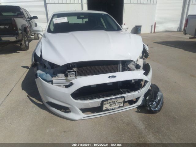 Photo 5 VIN: 3FA6P0H78FR224509 - FORD FUSION 