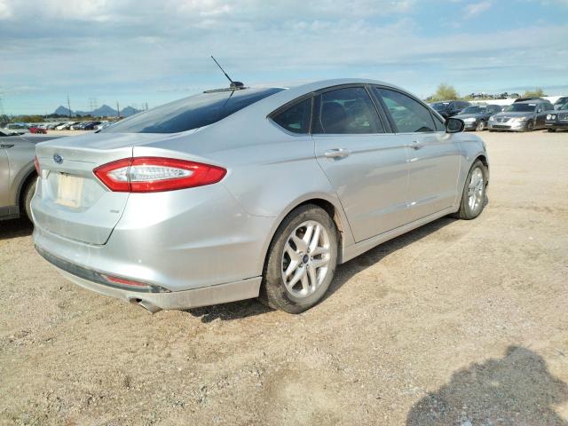 Photo 2 VIN: 3FA6P0H78FR237762 - FORD FUSION SE 