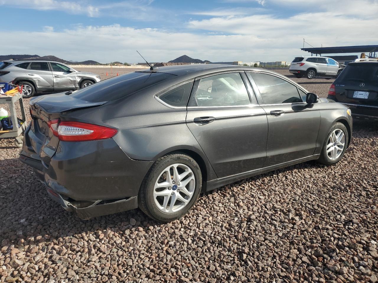 Photo 2 VIN: 3FA6P0H78GR207484 - FORD FUSION 