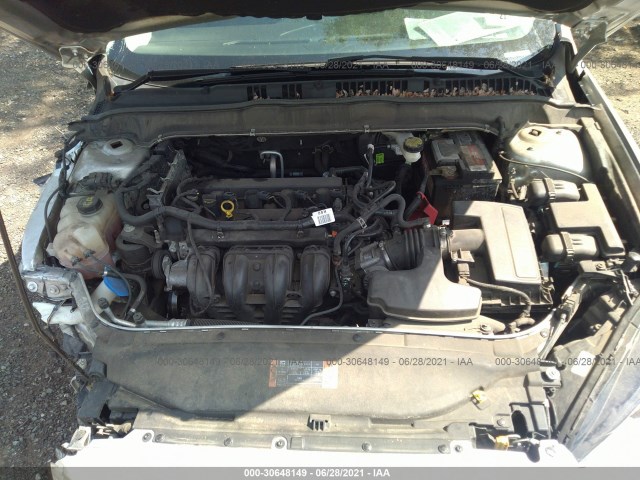 Photo 9 VIN: 3FA6P0H78GR216802 - FORD FUSION 