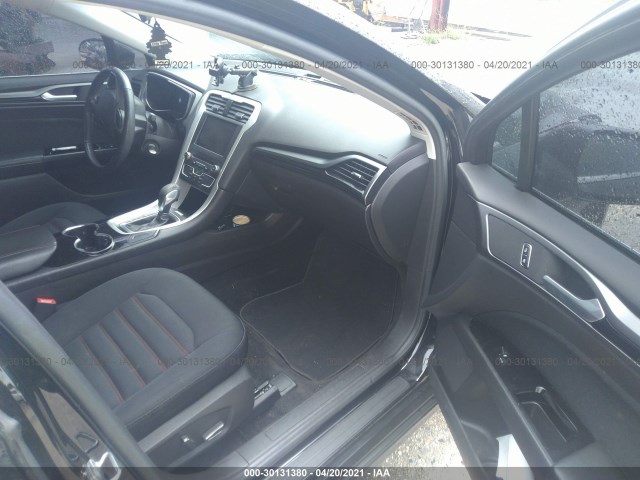 Photo 4 VIN: 3FA6P0H78GR255289 - FORD FUSION 