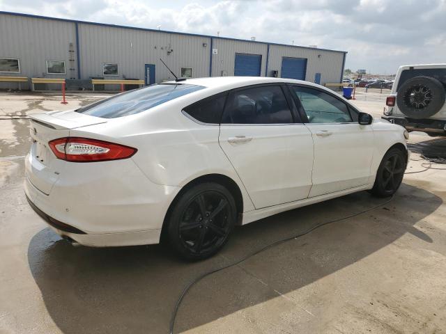 Photo 2 VIN: 3FA6P0H78GR279592 - FORD FUSION SE 