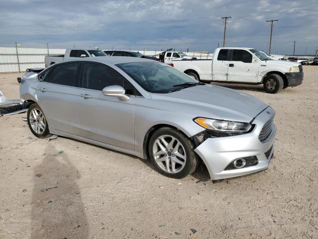 Photo 3 VIN: 3FA6P0H78GR302935 - FORD FUSION 