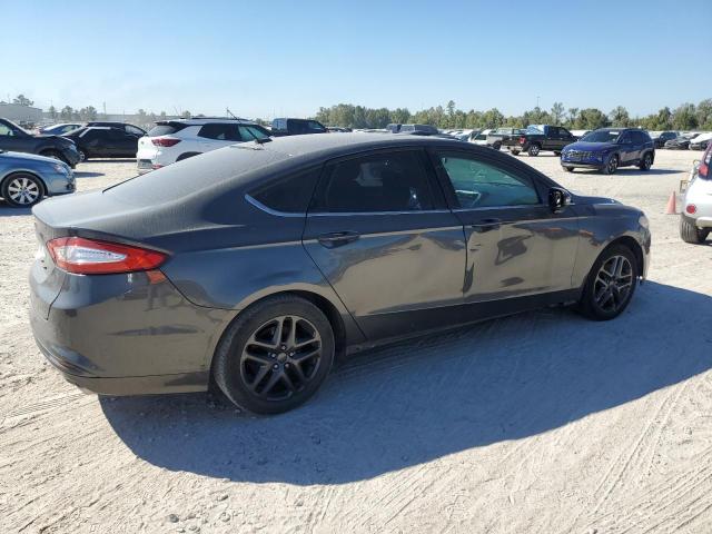 Photo 2 VIN: 3FA6P0H78GR331805 - FORD FUSION SE 