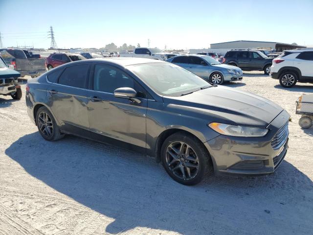 Photo 3 VIN: 3FA6P0H78GR331805 - FORD FUSION SE 