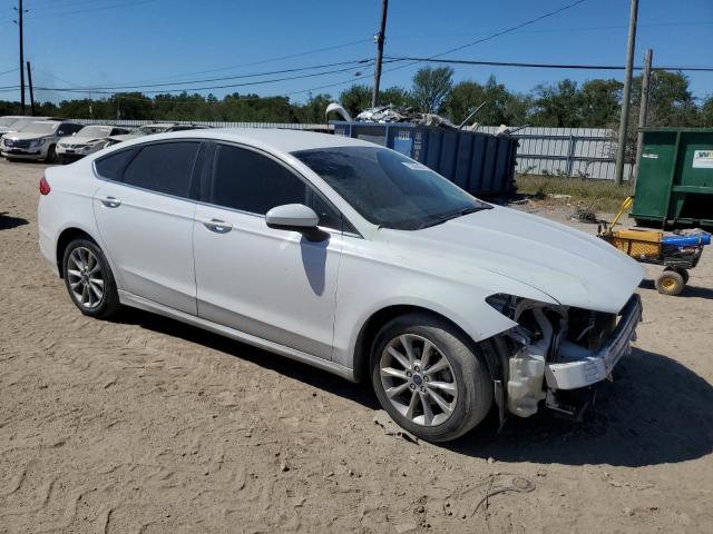 Photo 3 VIN: 3FA6P0H78HR224545 - FORD FUSION SE 