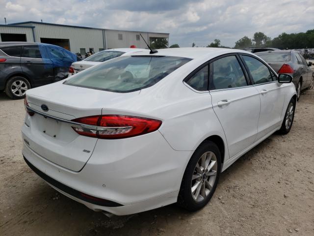 Photo 3 VIN: 3FA6P0H78HR235657 - FORD FUSION SE 