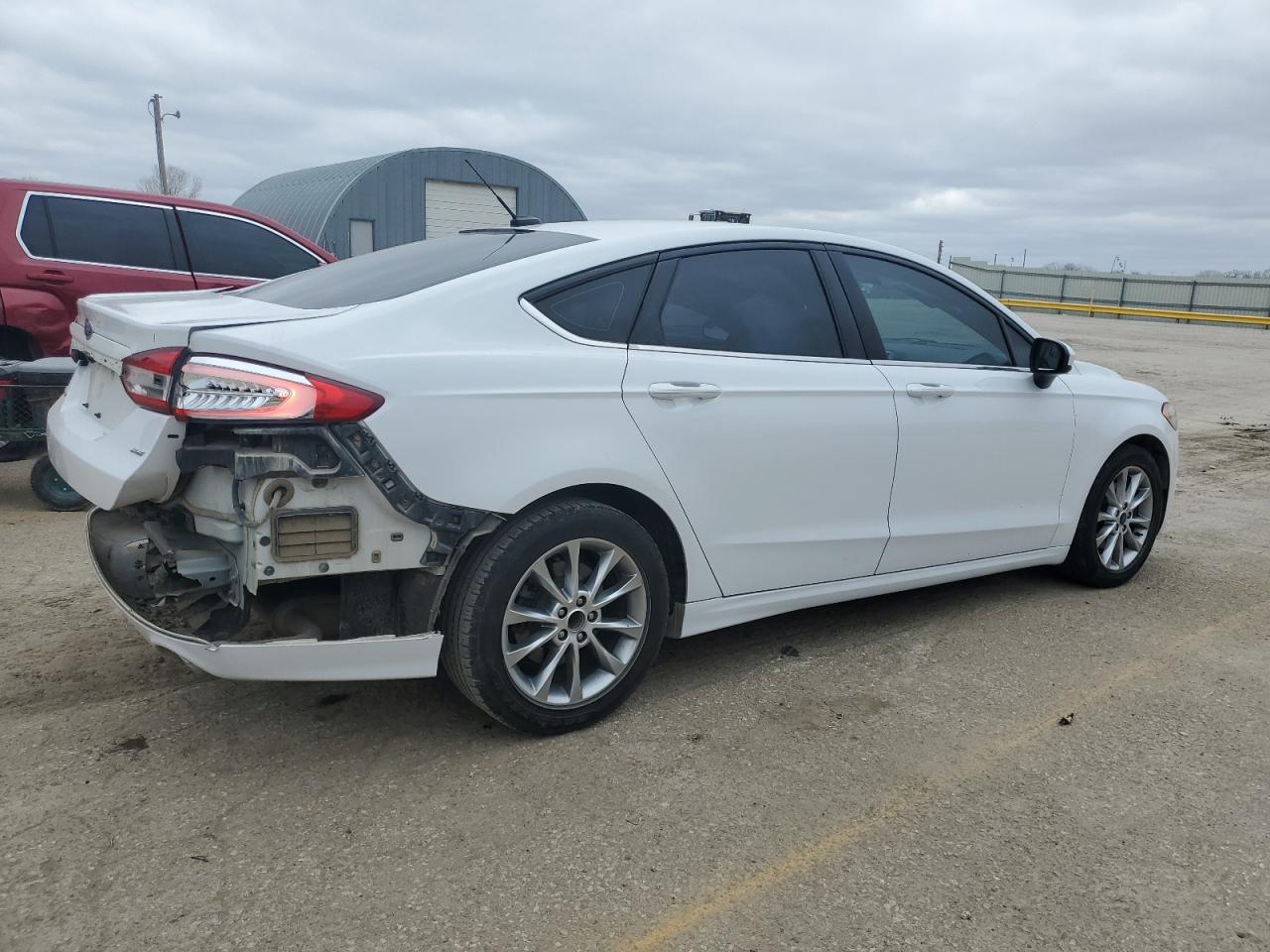 Photo 2 VIN: 3FA6P0H78HR370816 - FORD FUSION 