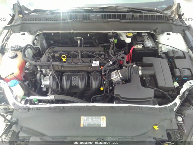 Photo 9 VIN: 3FA6P0H78HR403880 - FORD FUSION 