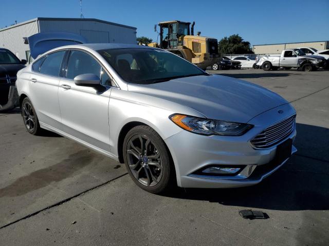 Photo 3 VIN: 3FA6P0H78JR127710 - FORD FUSION 