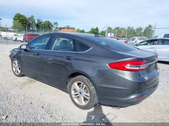 Photo 2 VIN: 3FA6P0H78JR135676 - FORD FUSION 