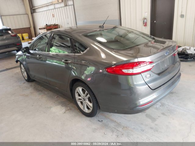 Photo 2 VIN: 3FA6P0H78JR266784 - FORD FUSION 