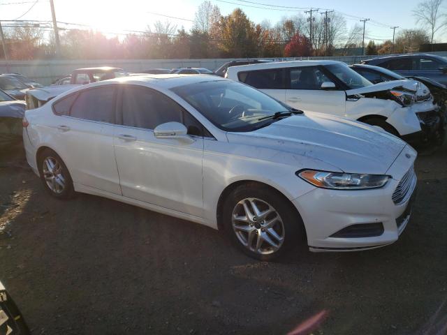 Photo 3 VIN: 3FA6P0H79DR211152 - FORD FUSION SE 