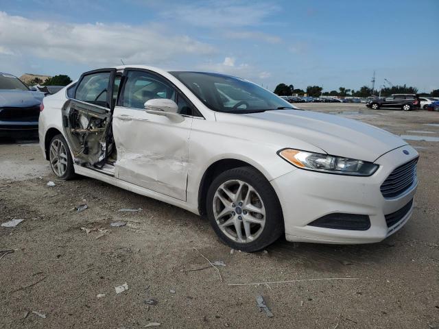 Photo 3 VIN: 3FA6P0H79ER246694 - FORD FUSION SE 