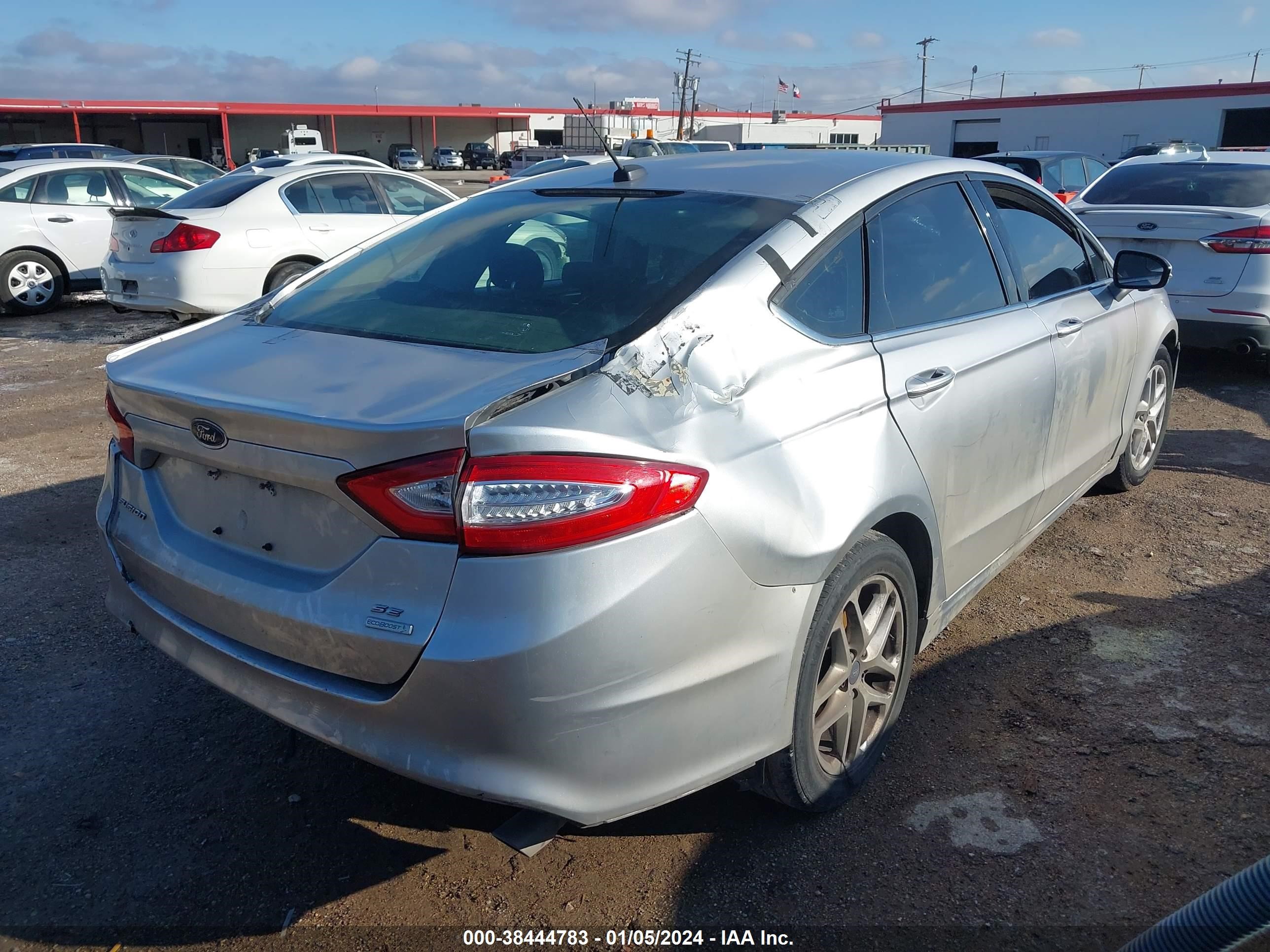 Photo 3 VIN: 3FA6P0H79ER301595 - FORD FUSION 