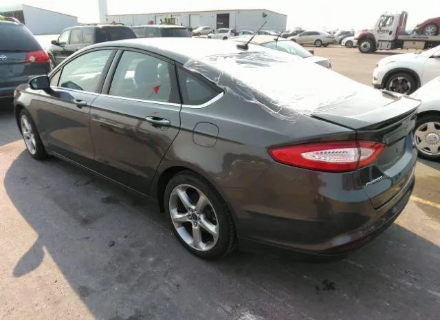 Photo 2 VIN: 3FA6P0H79FR102774 - FORD FUSION 