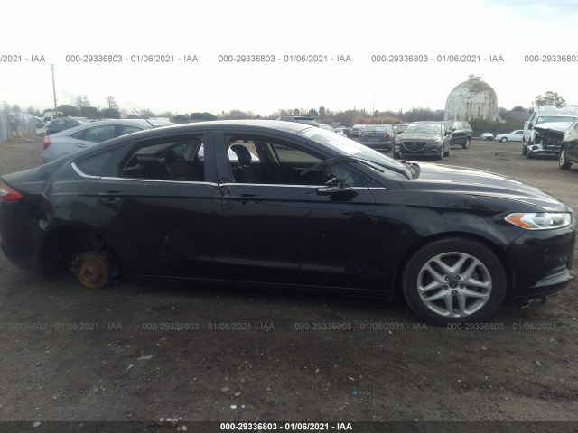 Photo 5 VIN: 3FA6P0H79FR115296 - FORD FUSION 