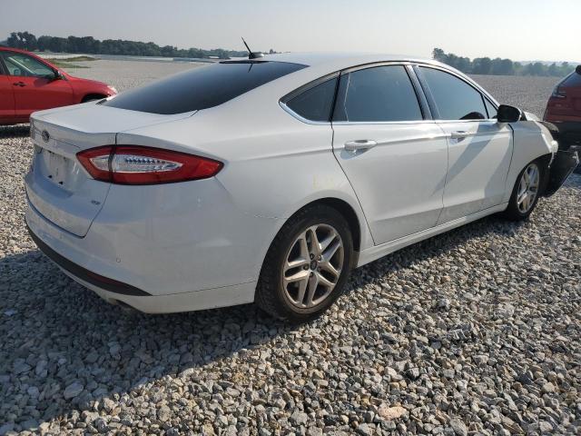 Photo 2 VIN: 3FA6P0H79FR165101 - FORD FUSION 