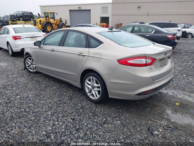 Photo 2 VIN: 3FA6P0H79FR177216 - FORD FUSION 