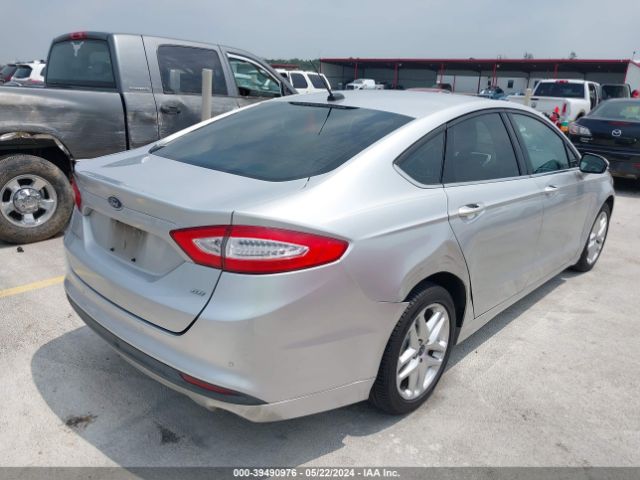 Photo 3 VIN: 3FA6P0H79FR264470 - FORD FUSION 