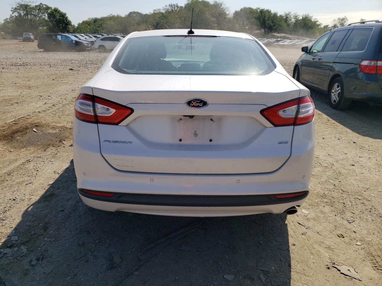 Photo 5 VIN: 3FA6P0H79GR123173 - FORD FUSION 