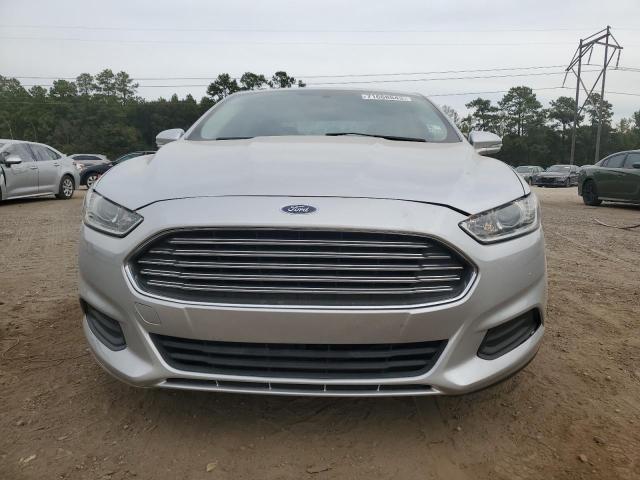 Photo 4 VIN: 3FA6P0H79GR142824 - FORD FUSION SE 