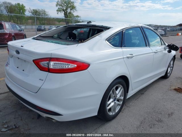 Photo 3 VIN: 3FA6P0H79GR144556 - FORD FUSION 