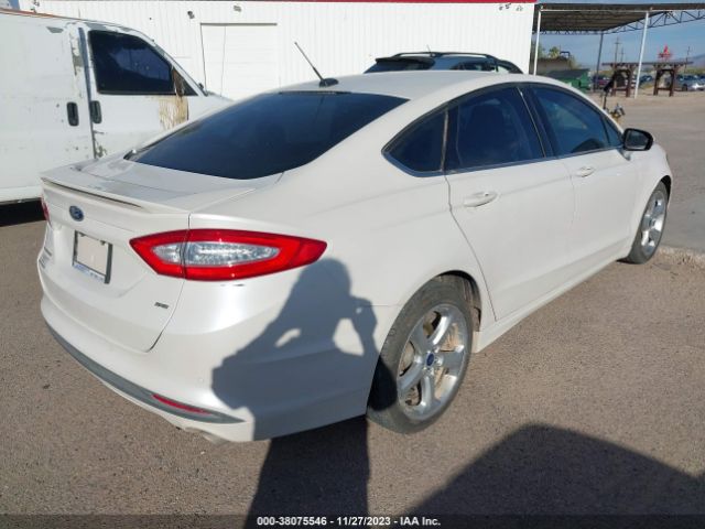 Photo 3 VIN: 3FA6P0H79GR177864 - FORD FUSION 