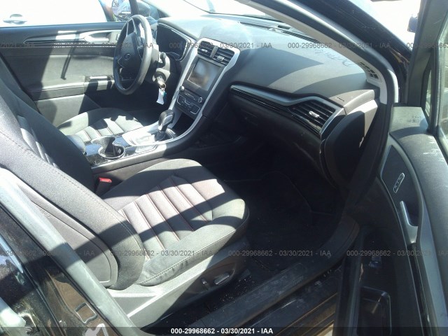 Photo 4 VIN: 3FA6P0H79GR205811 - FORD FUSION 