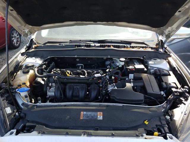 Photo 6 VIN: 3FA6P0H79GR275275 - FORD FUSION SE 