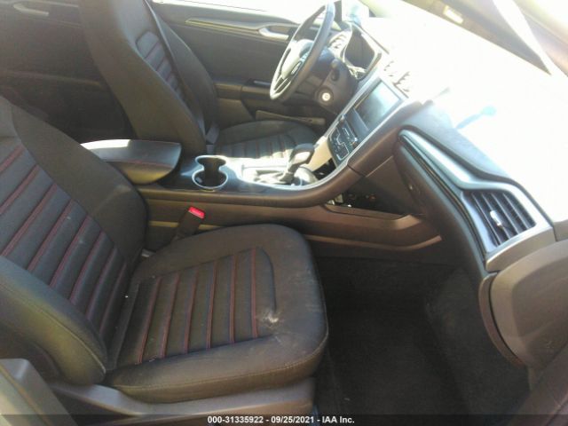 Photo 4 VIN: 3FA6P0H79GR297938 - FORD FUSION 