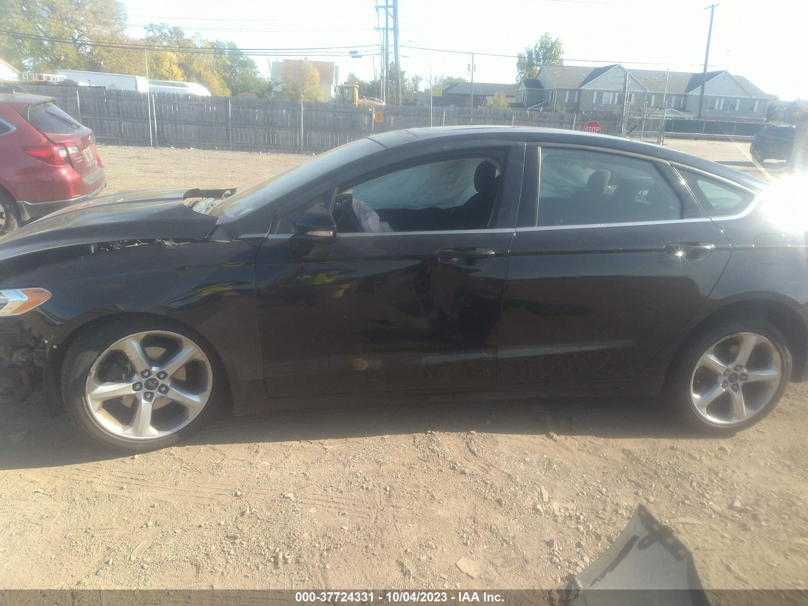 Photo 14 VIN: 3FA6P0H79GR322305 - FORD FUSION 